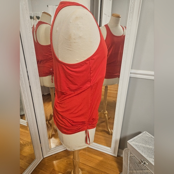 Fabletics Red Athletic Tank Top with Cinch Size M - Picture 5 of 5